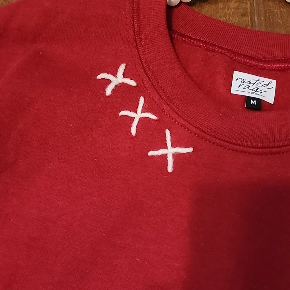 Rooted Rags White Hand Embroidered Red Longsleeve Sweatshirt Womens - Picture 6 of 8